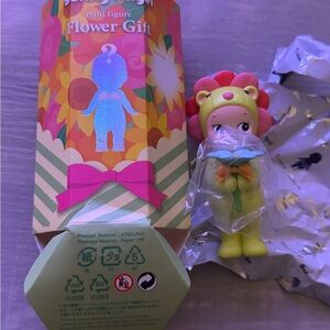 Sonny Angel Flower Gift - Daisy Lion Lime Green